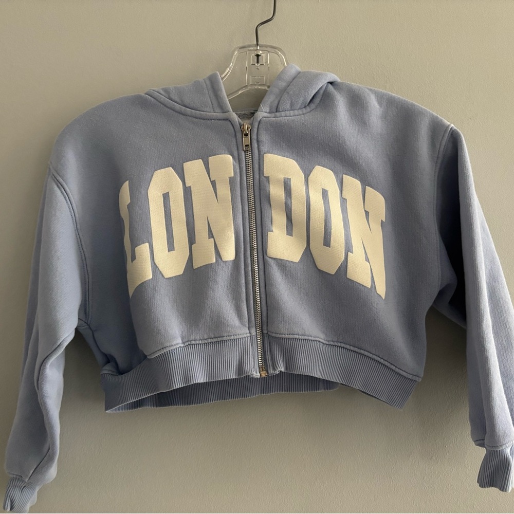Zara Girl’s Blue Cropped Zipper Hoodie with London Print Size 8-9